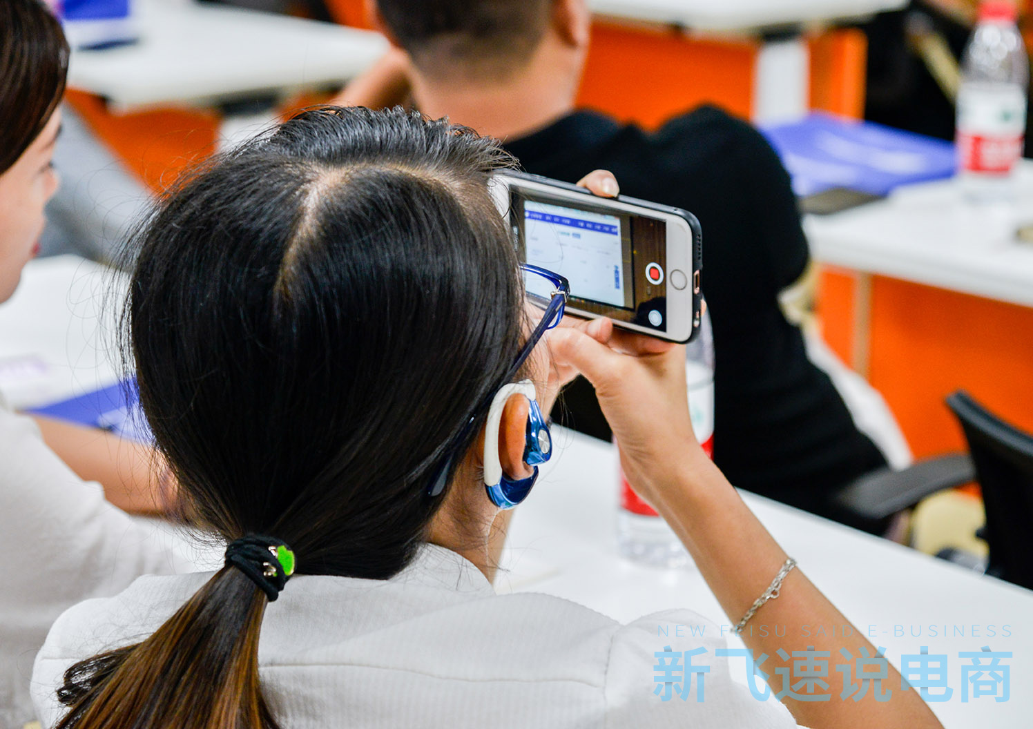 認真拍照4.jpg
